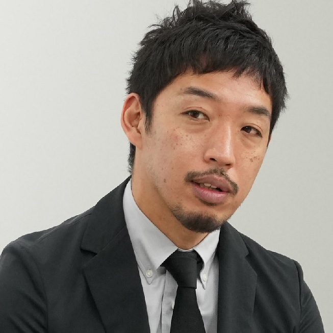 西田 亮介