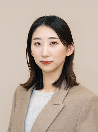 岩崎 由夏