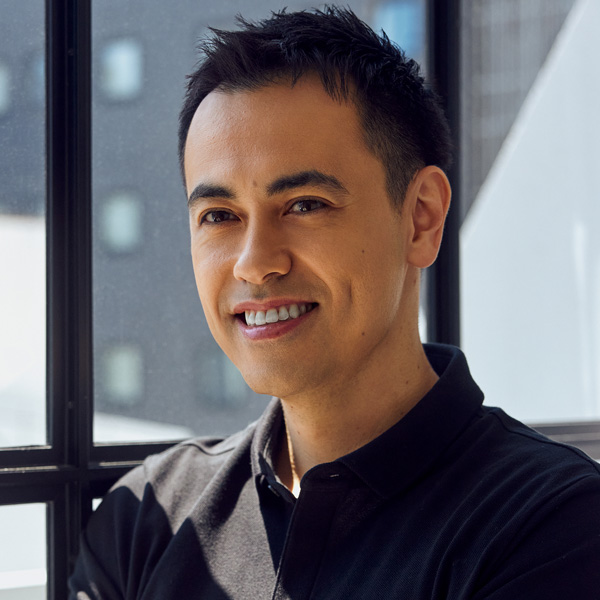 湯浅 エムレ秀和