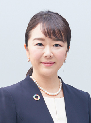 轟 麻衣子